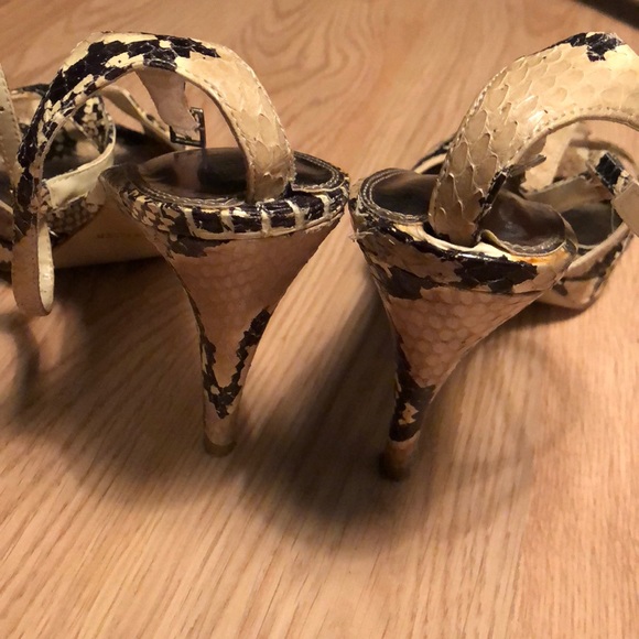 Heels - Picture 2 of 3